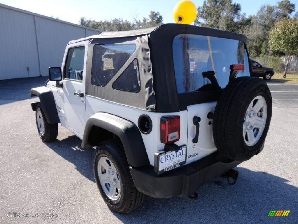 2011 Wrangler Sport 4x4 - Bright White / Black photo #3