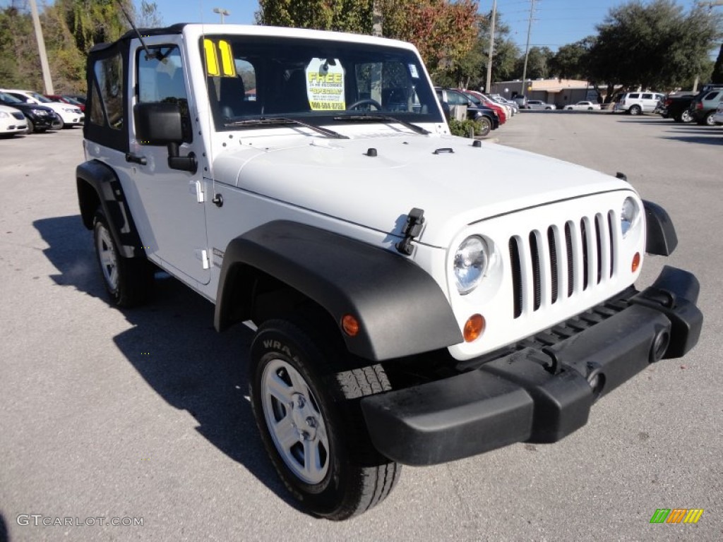 2011 Wrangler Sport 4x4 - Bright White / Black photo #10