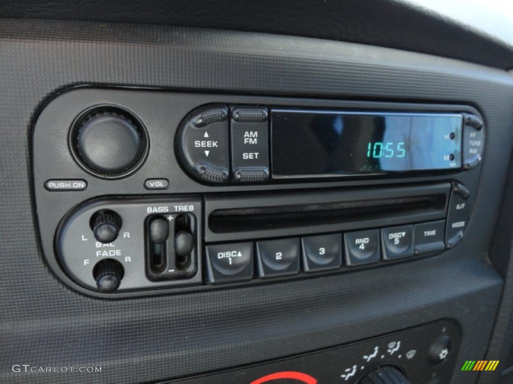 2003 Dodge Ram 2500 SLT Quad Cab Audio System Photo #57314608