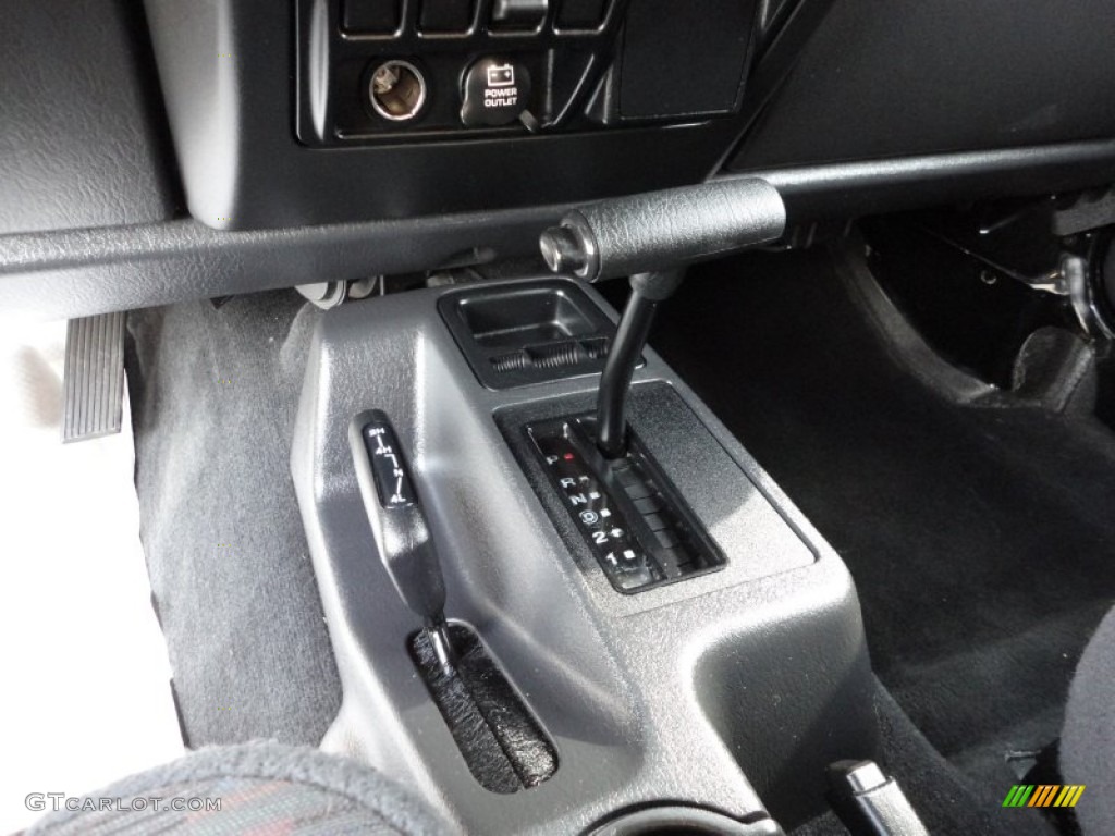 2004 Wrangler Unlimited 4x4 - Black / Dark Slate Gray photo #26