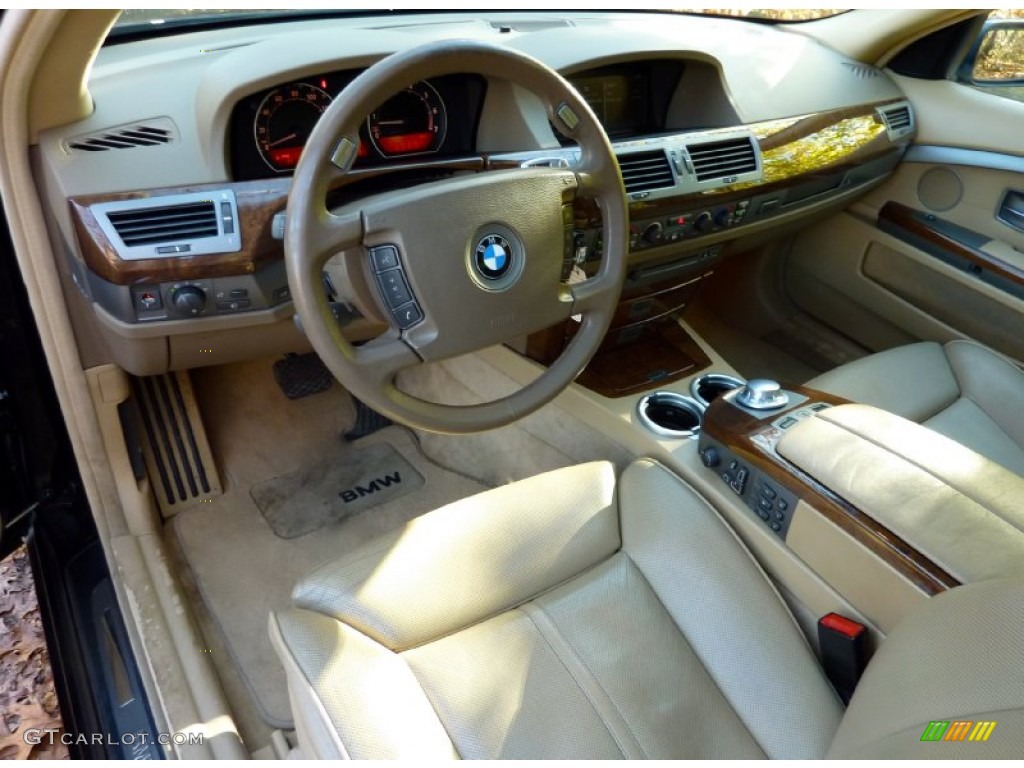 2002 7 Series 745i Sedan - Black Sapphire Metallic / Beige III photo #16