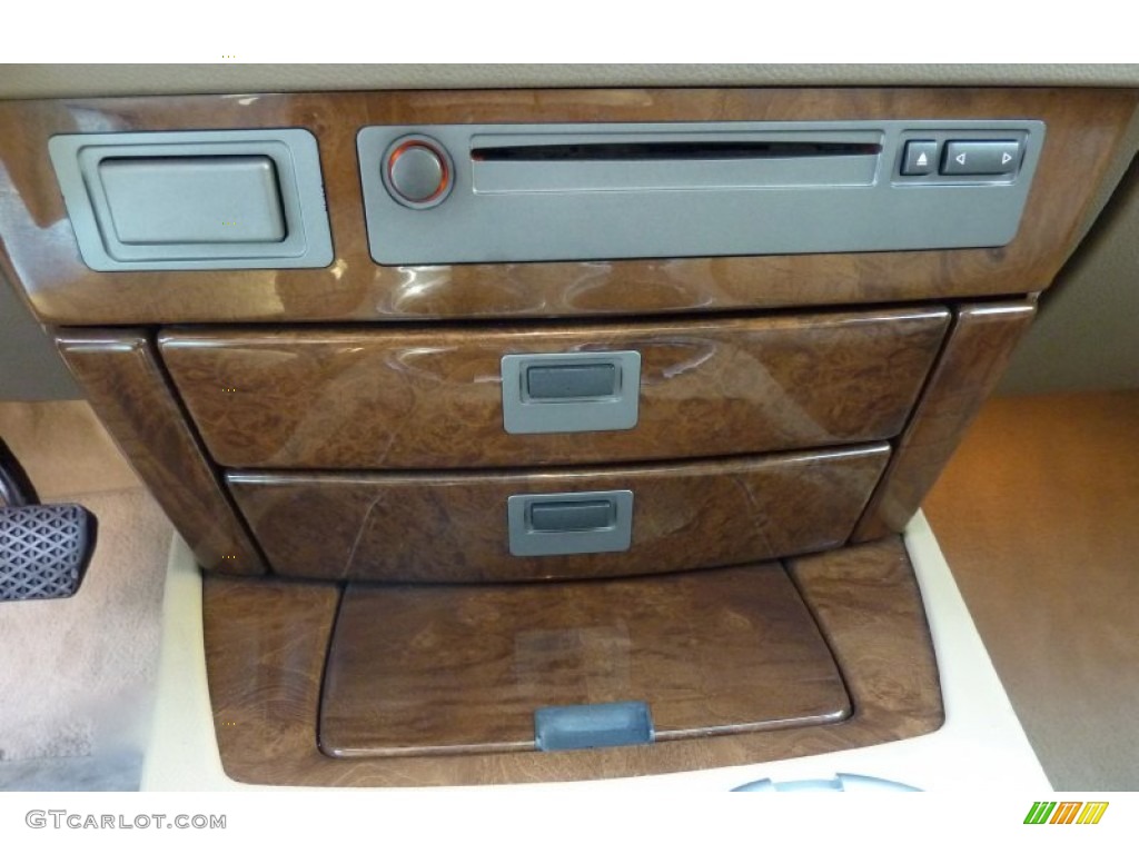2002 7 Series 745i Sedan - Black Sapphire Metallic / Beige III photo #21