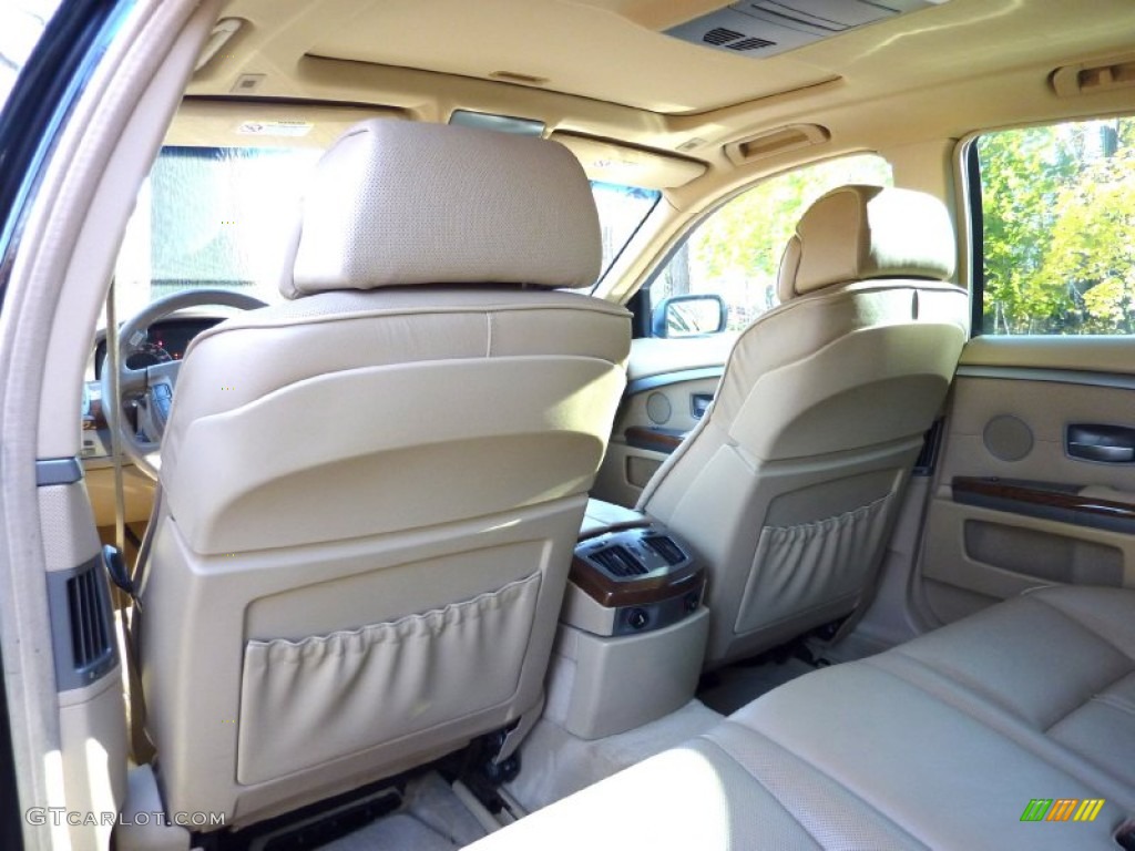 2002 7 Series 745i Sedan - Black Sapphire Metallic / Beige III photo #26
