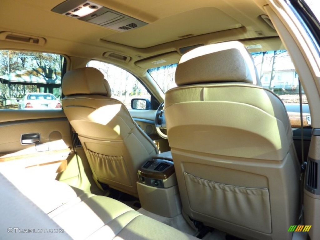 2002 7 Series 745i Sedan - Black Sapphire Metallic / Beige III photo #29