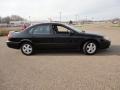 Black - Taurus SE Sedan Photo No. 16
