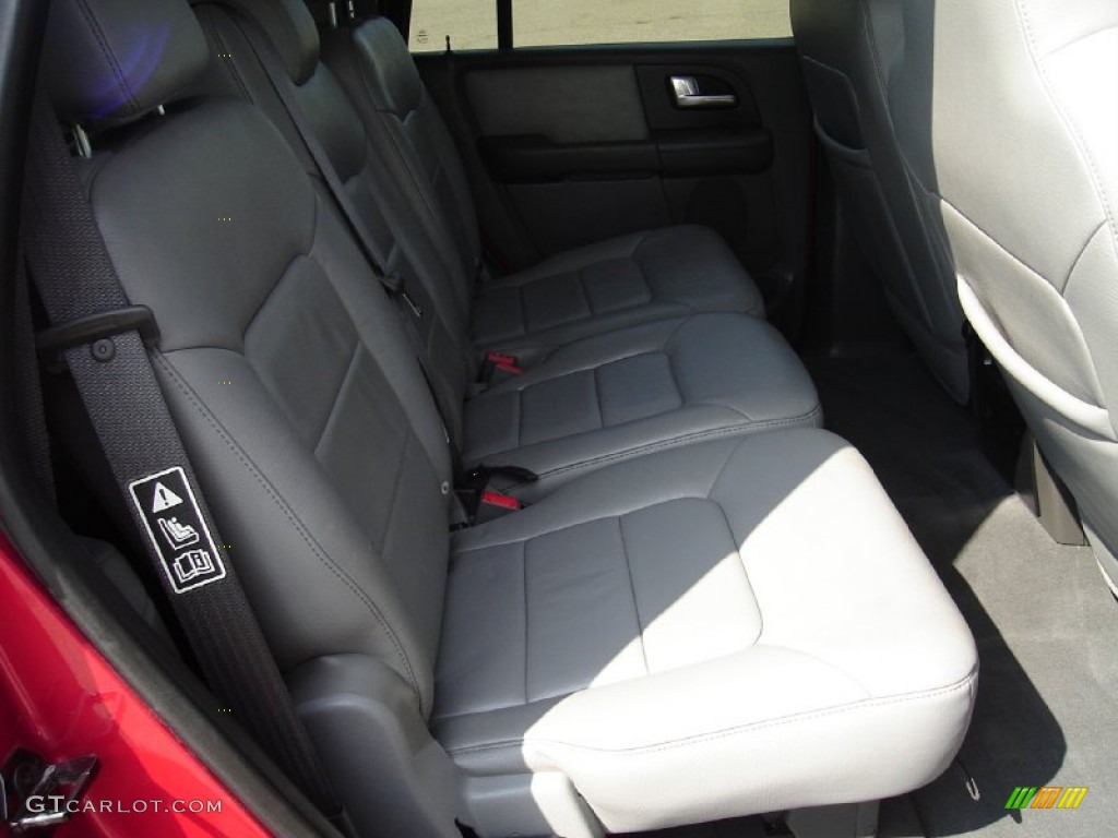2003 Expedition XLT 4x4 - Laser Red Tinted Metallic / Flint Grey photo #22