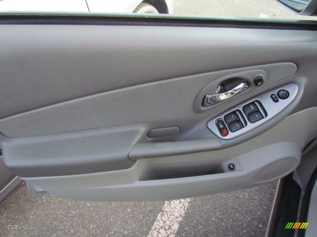 2006 Malibu LT Sedan - Silverstone Metallic / Titanium Gray photo #7