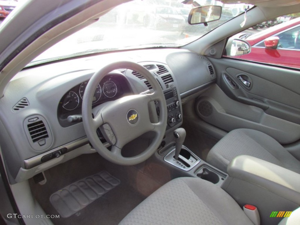 2006 Malibu LT Sedan - Silverstone Metallic / Titanium Gray photo #9