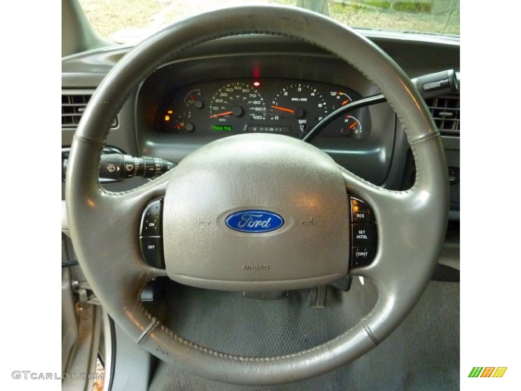 2003 Ford Excursion XLT 4x4 Steering Wheel Photos