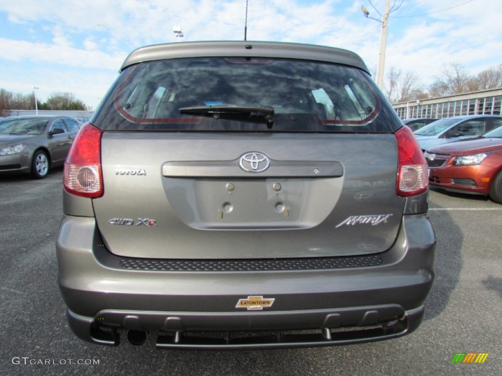 2004 Matrix XR AWD - Phantom Gray / Dark Gray photo #6
