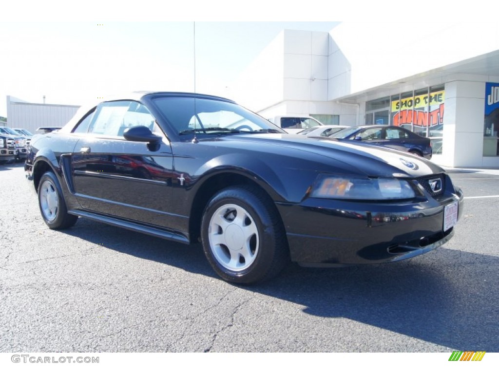 2001 Mustang V6 Convertible - Black / Dark Charcoal photo #1