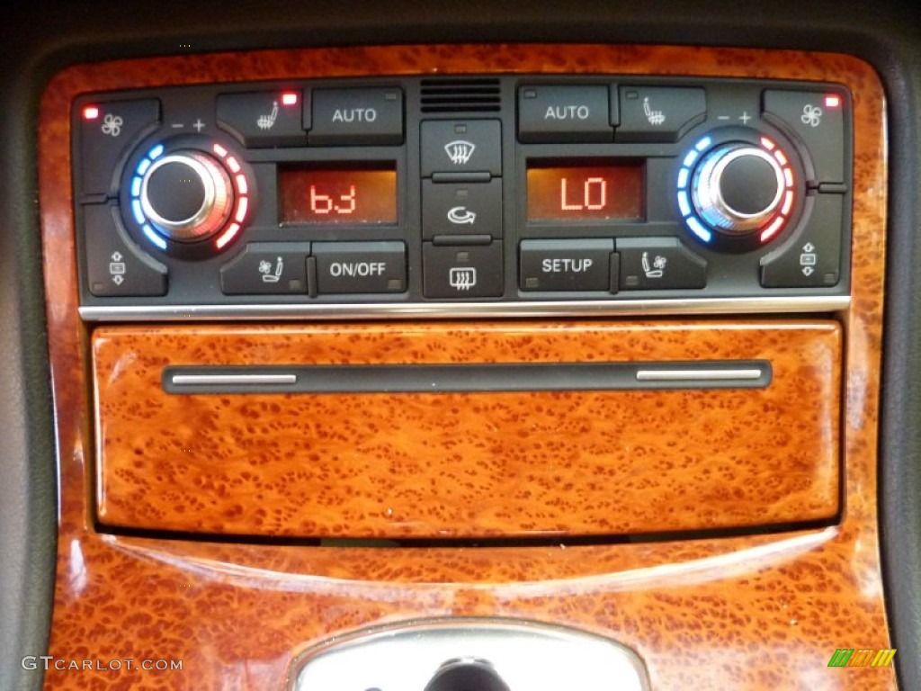 2006 Audi A8 4.2 quattro Controls Photo #57327907
