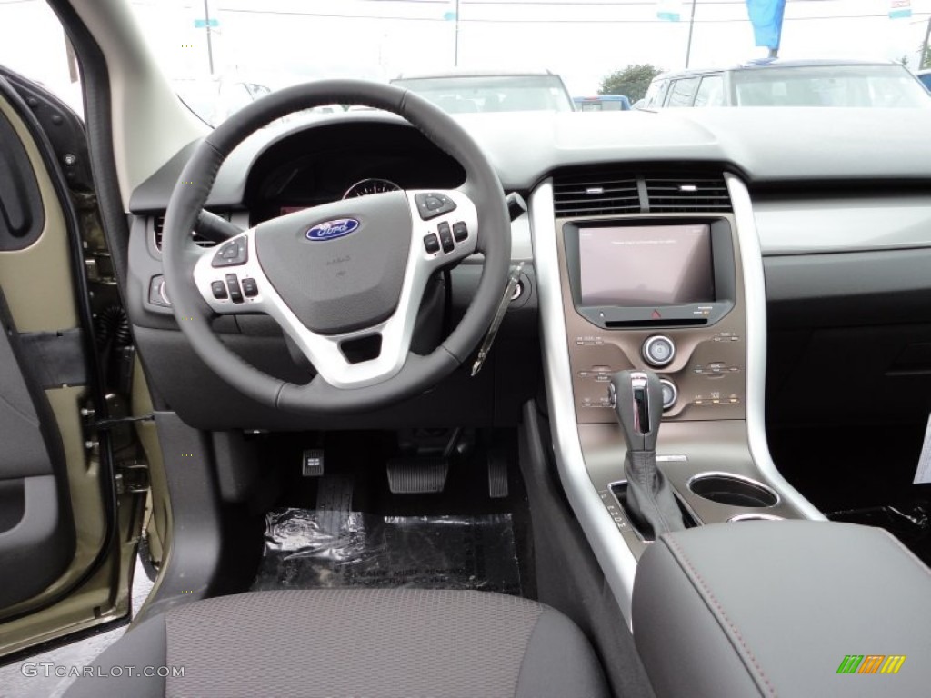 2012 Ford Edge SEL Dashboard Photos