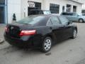 Black - Camry LE Photo No. 8