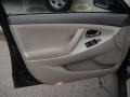 Black - Camry LE Photo No. 15