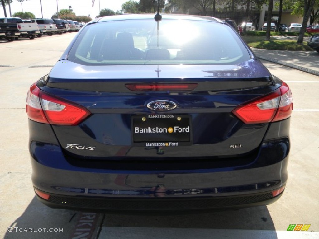 2012 Focus SEL Sedan - Kona Blue Metallic / Stone photo #4