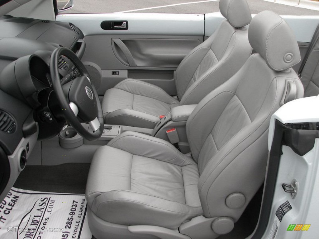 Gray Interior 2004 Volkswagen New Beetle GLS 1.8T Convertible Photo #57330664