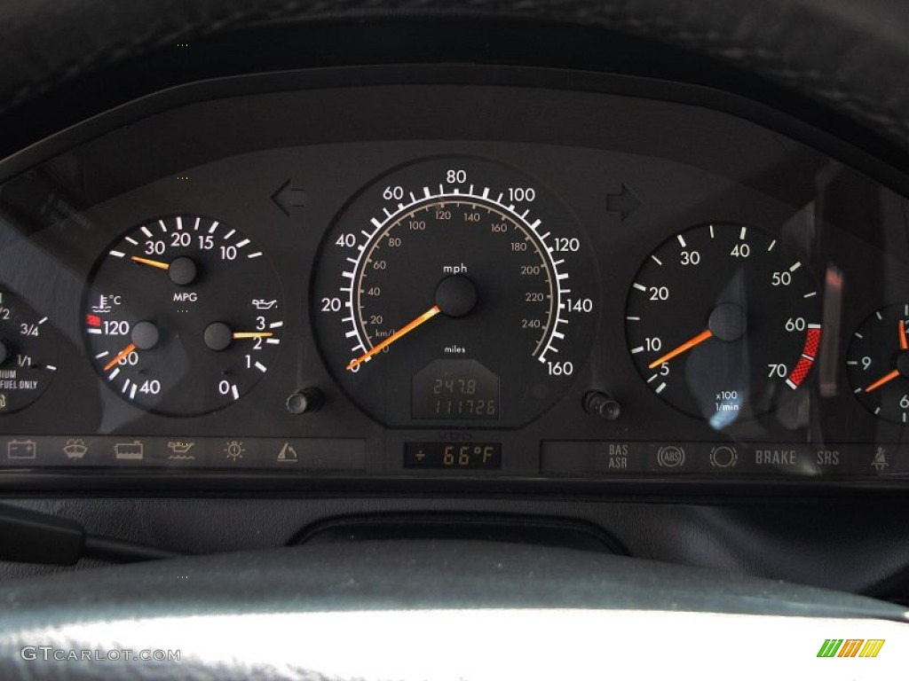1998 Mercedes-Benz SL 500 Roadster Gauges Photo #57332918