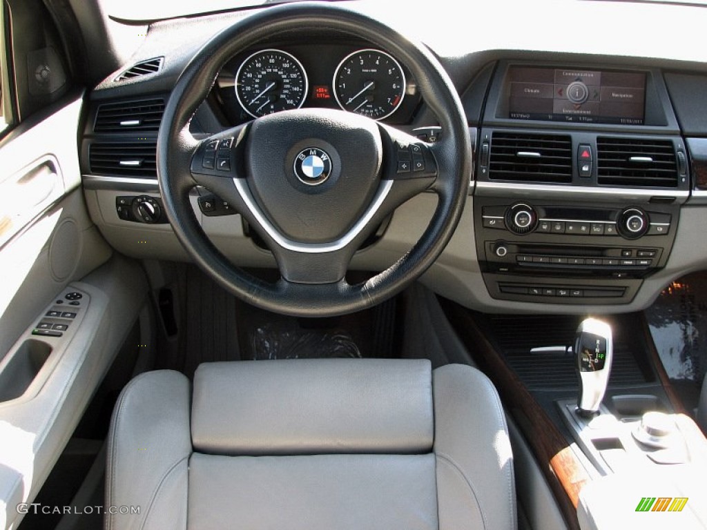 2007 BMW X5 4.8i Gray Dashboard Photo #57333169