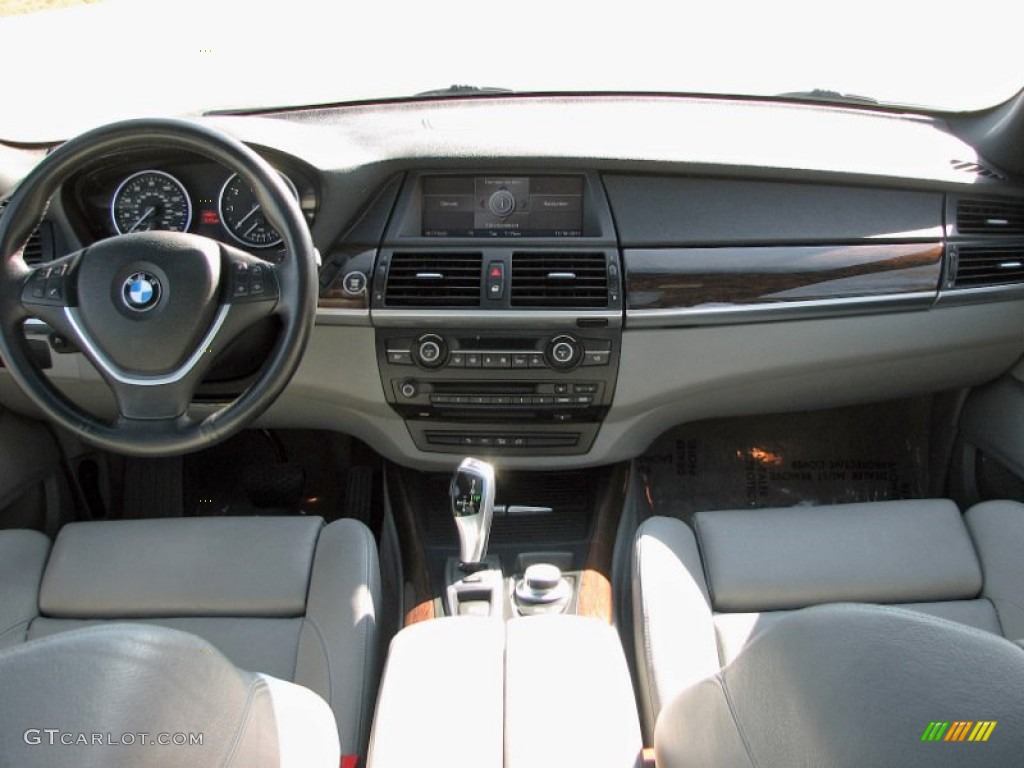 2007 BMW X5 4.8i Gray Dashboard Photo #57333415