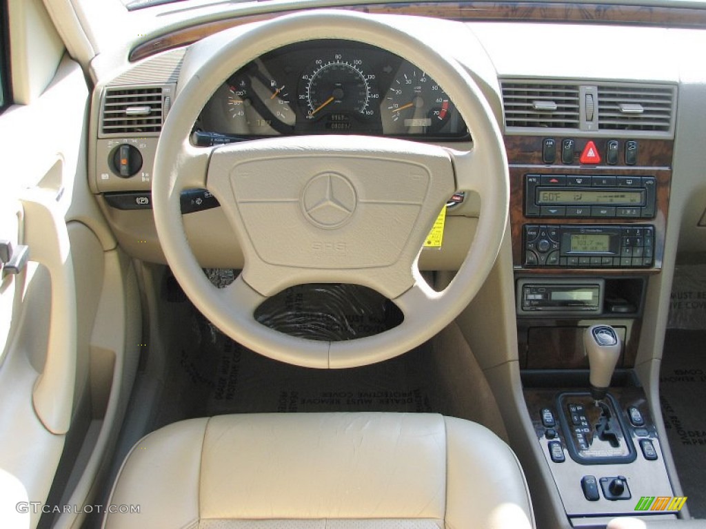 1999 Mercedes-Benz C 280 Sedan Parchment Steering Wheel Photo #57335448