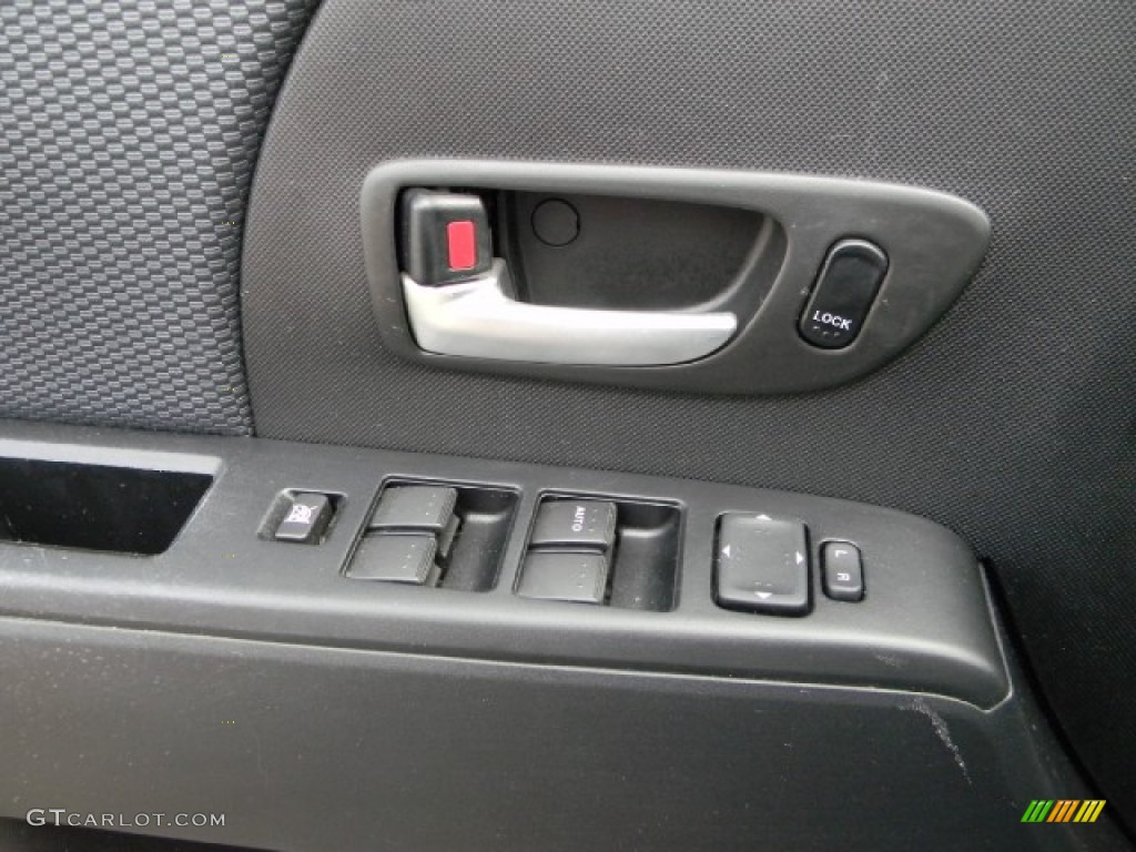2006 MAZDA5 Sport - Cardinal Red Mica / Black photo #12