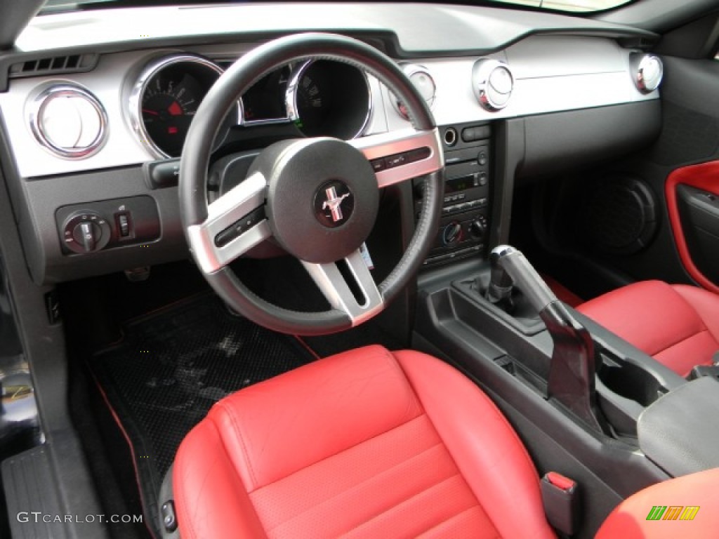 Red Leather Interior 2005 Ford Mustang GT Premium Coupe Photo #57336009