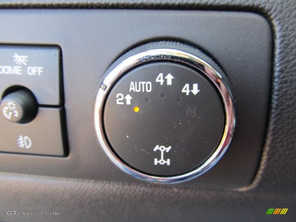 2012 Chevrolet Tahoe LT 4x4 Controls Photo #57336516