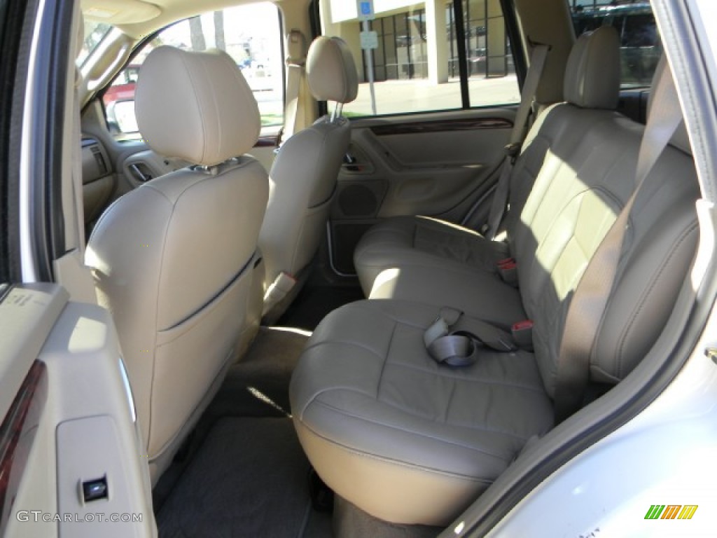 2003 Grand Cherokee Limited - Stone White / Sandstone photo #8