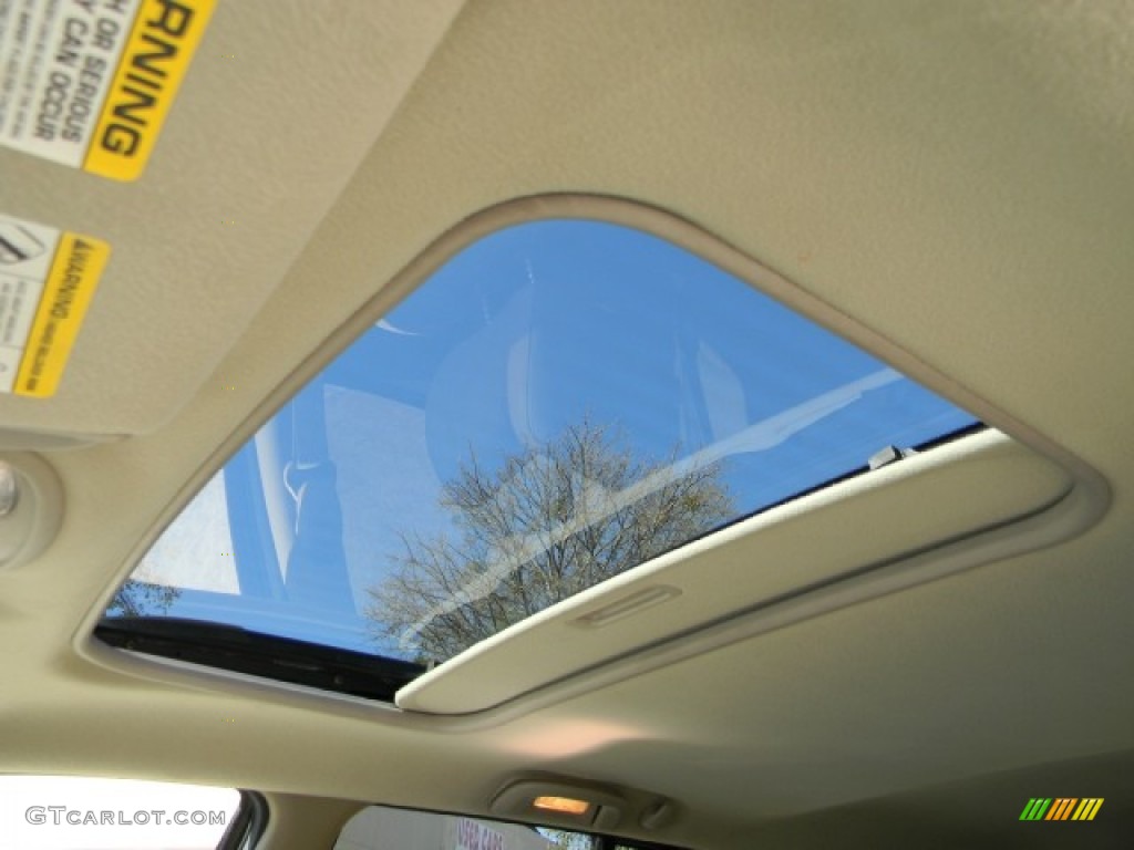 2003 Grand Cherokee Limited - Stone White / Sandstone photo #12