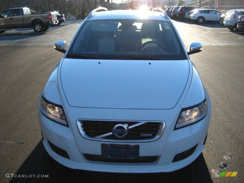 2011 V50 T5 R-Design - Ice White / R-Design Off Black/Cream photo #3
