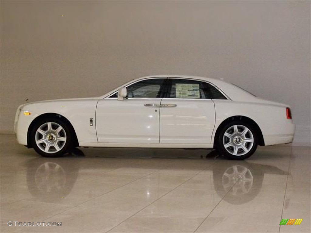 English White 2011 Rolls-Royce Ghost Standard Ghost Model Exterior Photo #57339613