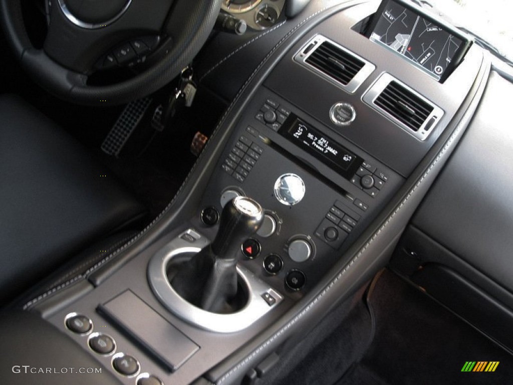 2006 Aston Martin V8 Vantage Coupe Controls Photo #57339643