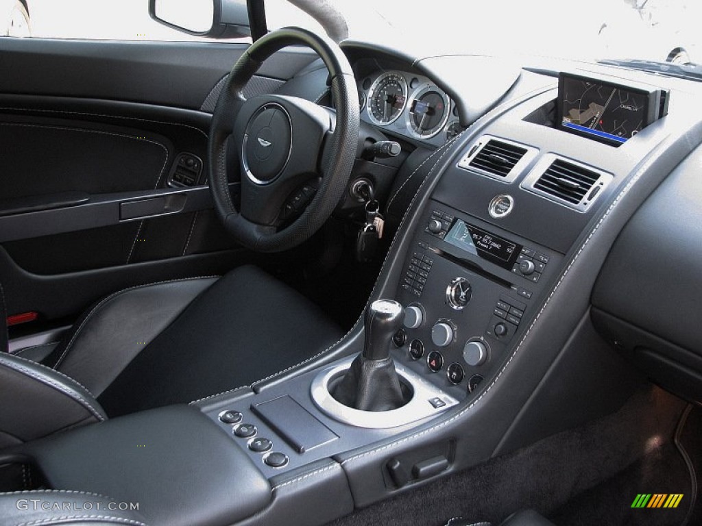 2006 Aston Martin V8 Vantage Coupe Obsidian Black Dashboard Photo #57340446