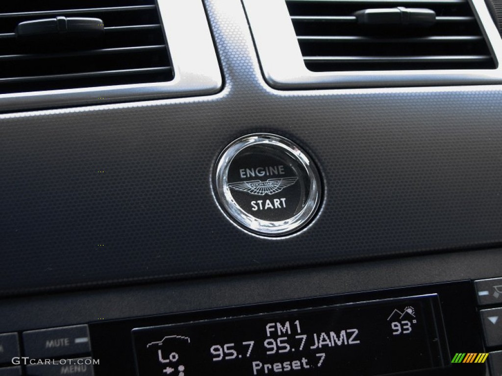 2006 Aston Martin V8 Vantage Coupe Controls Photo #57340476