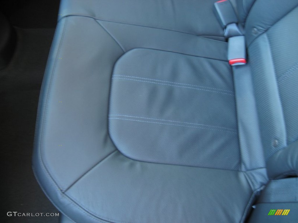 2012 Tucson Limited AWD - Diamond Silver / Black photo #18