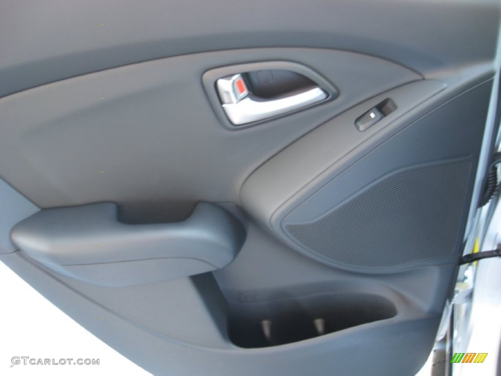 2012 Tucson Limited AWD - Diamond Silver / Black photo #19