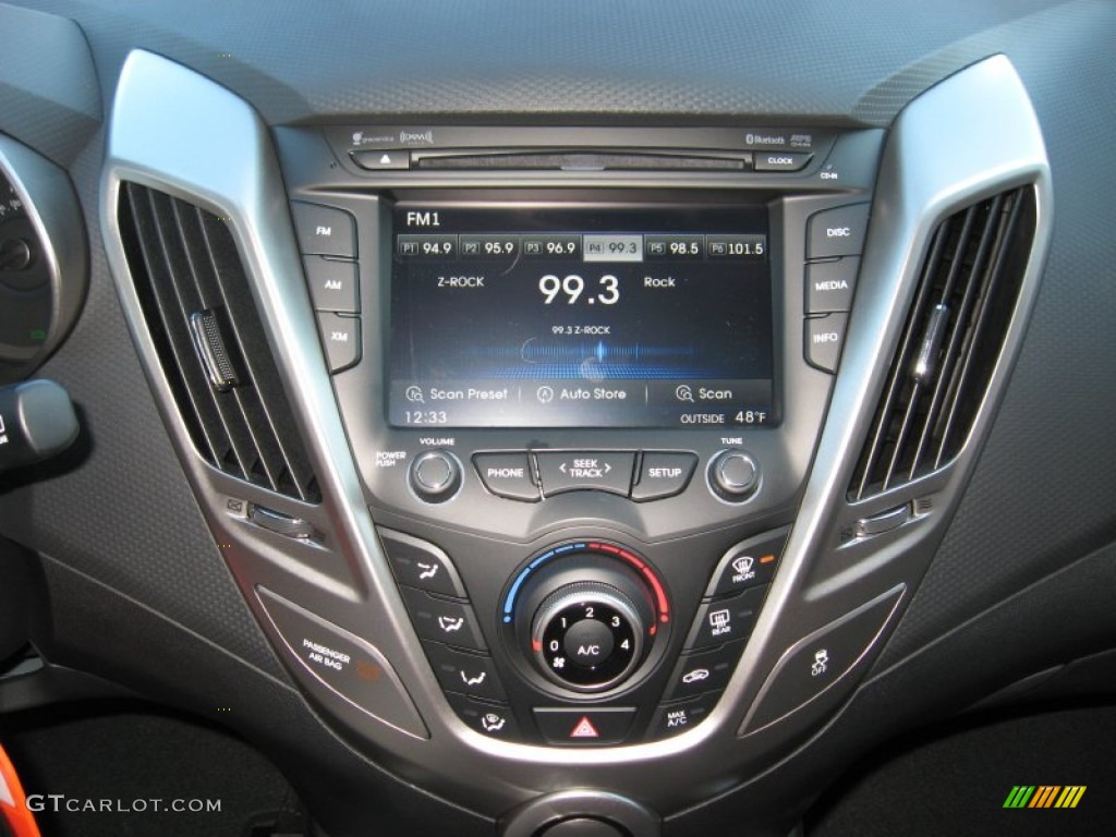 2012 Veloster  - Ultra Black / Black photo #24