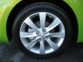 2012 Hyundai Accent SE 5 Door Wheel and Tire Photo