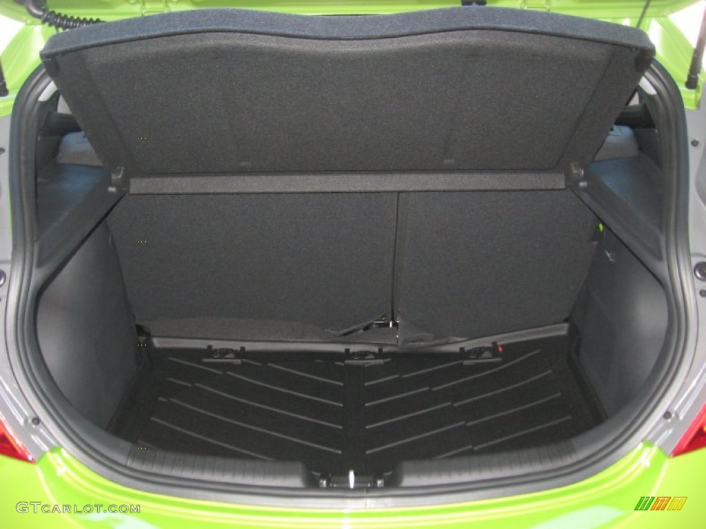 2012 Accent SE 5 Door - Electrolyte Green / Black photo #11