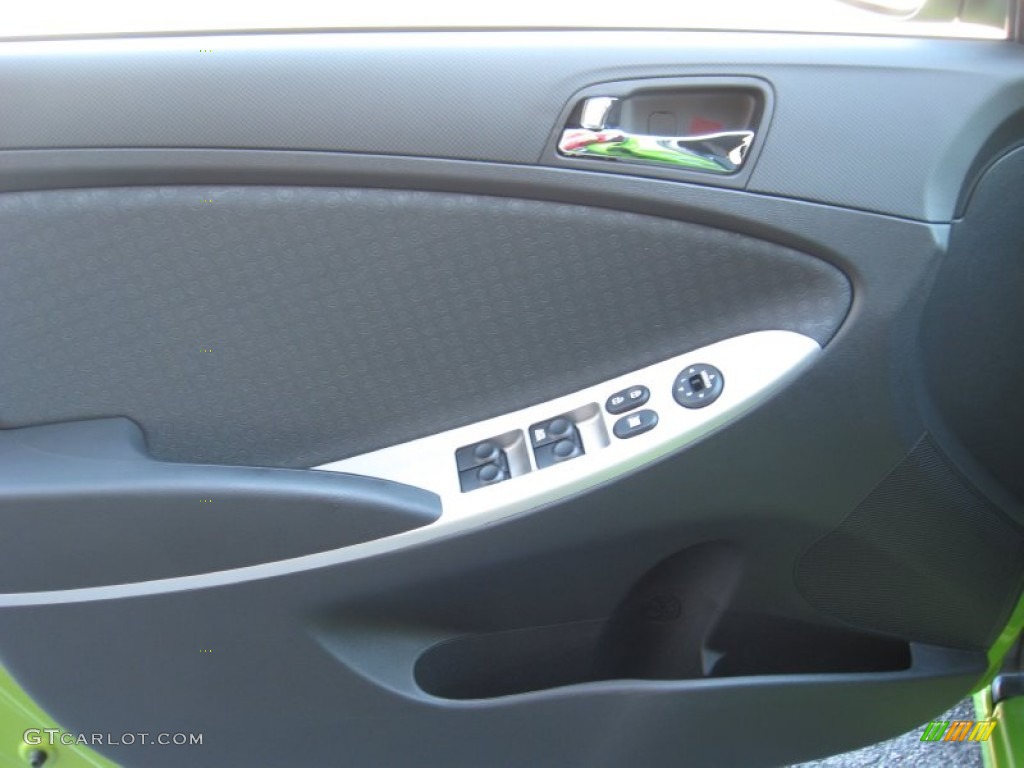 2012 Hyundai Accent SE 5 Door Black Door Panel Photo #57341156