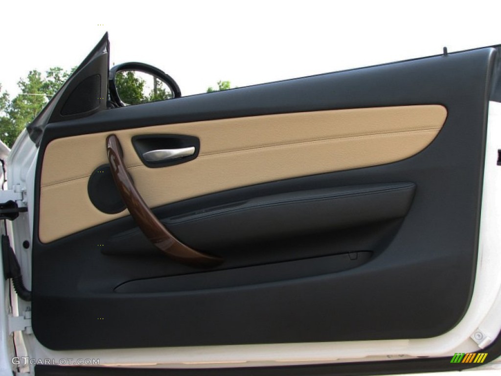 2009 BMW 1 Series 128i Convertible Savanna Beige/Black Boston Leather Door Panel Photo #57344032