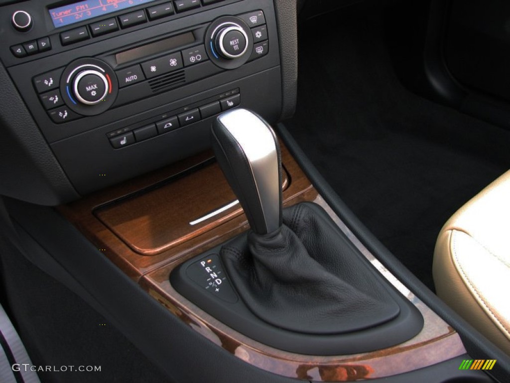 2009 1 Series 128i Convertible - Alpine White / Savanna Beige/Black Boston Leather photo #30