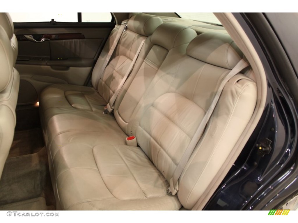 Neutral Shale Beige Interior 2003 Cadillac DeVille DHS Photo #57345415