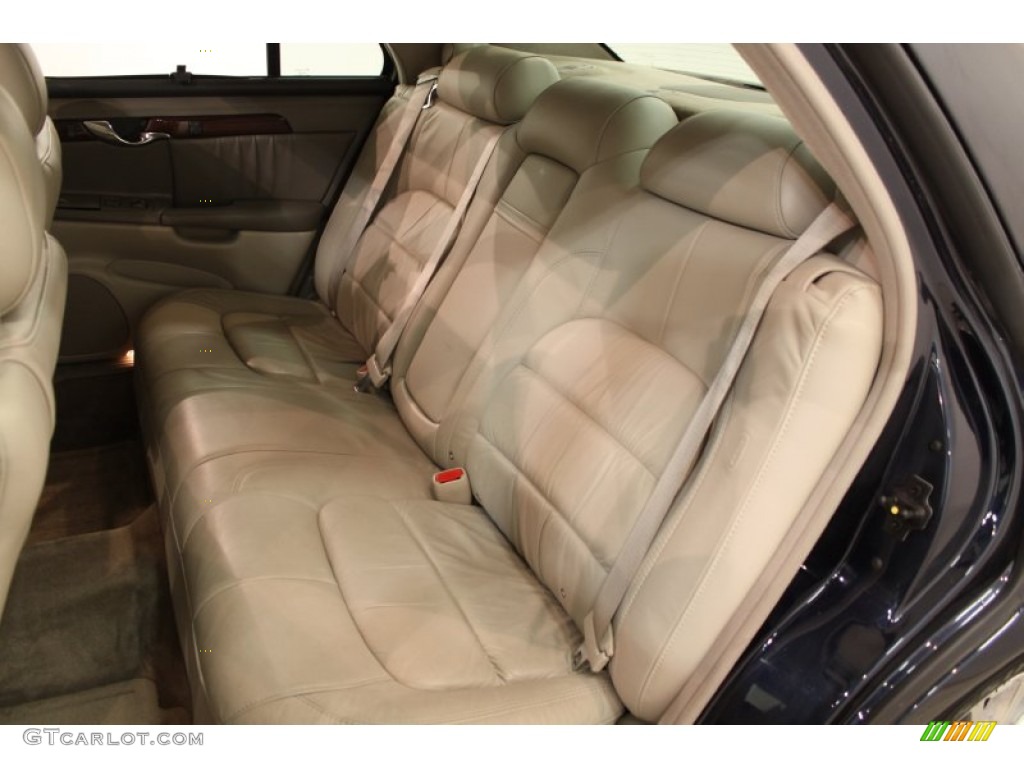 2003 Cadillac DeVille DHS interior Photos