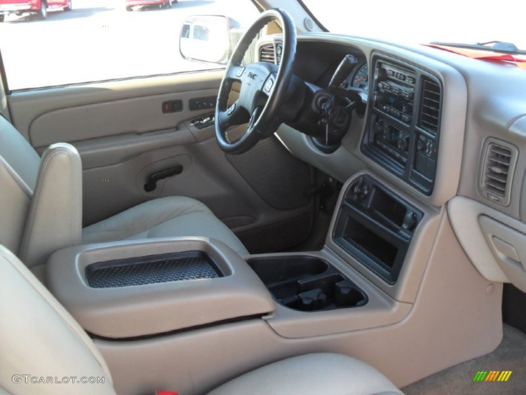 2004 Yukon XL 2500 SLT 4x4 - Summit White / Neutral/Shale photo #23