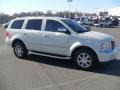 2008 Cool Vanilla Chrysler Aspen Limited 4WD  photo #5