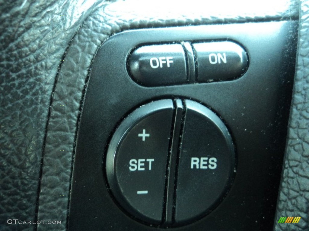 2008 Ford Explorer Sport Trac Limited 4x4 Controls Photo #57347383