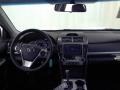 Super White - Camry SE Photo No. 7