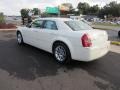 Cool Vanilla - 300 C HEMI Photo No. 4